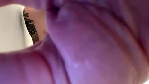 bigdick2131991 online show from October 19, 2025, 9:59 pm