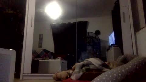 Snapshot of bigdickdangles472924 chatting on October 27, 2025, 1:31 am bigdickdangles472924 online show from October 27, 2025, 1:31 am