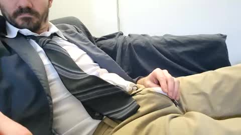 bigcocky online show from January 28, 2025, 9:29 pm