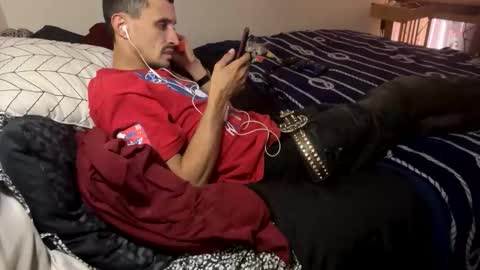 bigdickpapishampoo online show from December 3, 2025, 7:01 pm