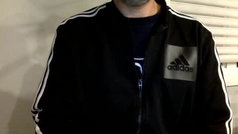 Bigdickshowoff9877 online show from June 18, 2026, 6:02 am