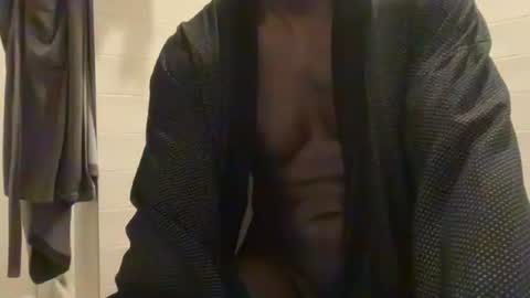 Snapshot of bigdicktrainer chatting on October 16, 2025, 5:14 pm bigdicktrainer online show from October 16, 2025, 5:14 pm