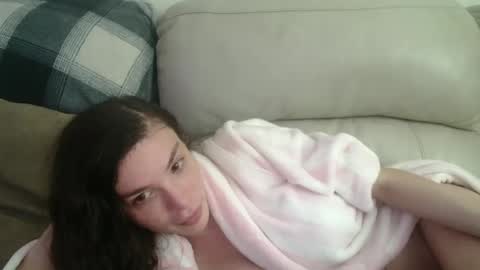 Snapshot of bigdicktrannynicole chatting on December 17, 2024, 7:37 pm bigdicktrannynicole online show from December 17, 2024, 7:37 pm