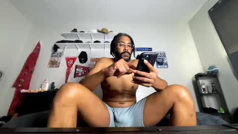 bigdinca online show from November 6, 2025, 6:20 pm