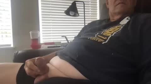 Bigdog62 online show from October 30, 2025, 9:37 pm