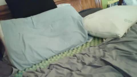bigdyllpickle online show from May 9, 2026, 7:41 pm