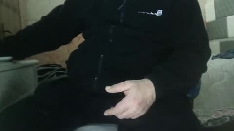 bigfish22222 online show from December 13, 2025, 7:53 pm