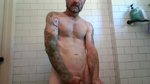bigfox27 online show from June 19, 2026, 8:12 pm