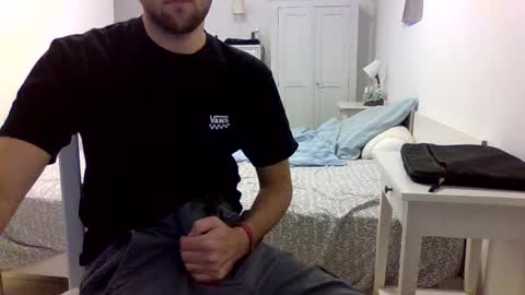 biggbaguette1 online show from October 7, 2025, 2:47 pm