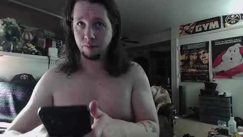 biggerisbetter21 online show from January 15, 2026, 12:37 am