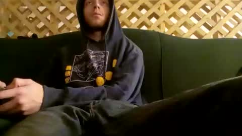 biggestboiiii online show from March 2, 2026, 7:15 am