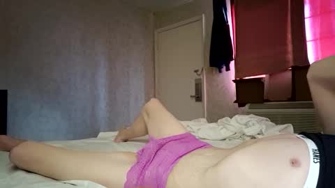 biggie0033 online show from February 5, 2026, 5:17 pm