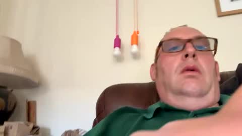 biggloves4bighands online show from September 12, 2025, 12:27 pm