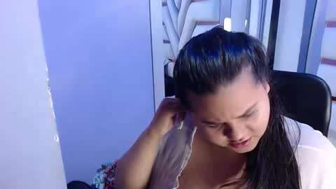 Snapshot of biggstits69 chatting on October 21, 2025, 10:43 pm biggstits69 online show from October 21, 2025, 10:43 pm