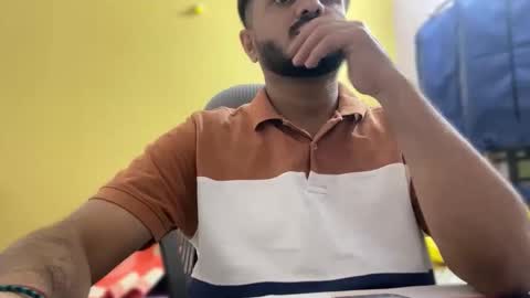 bighandsomesatisfy online show from February 25, 2026, 3:10 pm