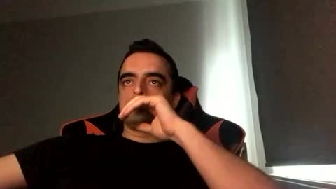 bighead3dcock online show from January 18, 2026, 12:31 pm