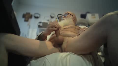 Snapshot of bigjeff01 chatting on November 6, 2025, 1:12 pm bigjeff01 online show from November 6, 2025, 1:12 pm