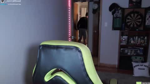 Snapshot of bigjohnny550 chatting on October 16, 2025, 1:39 am Johnny D Good online show from October 16, 2025, 1:39 am