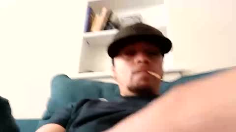 biglatinochorizo online show from December 5, 2024, 7:06 pm