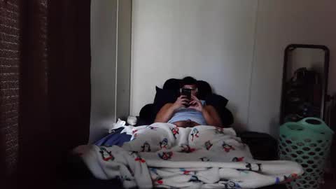 biglongt online show from November 16, 2025, 4:23 pm