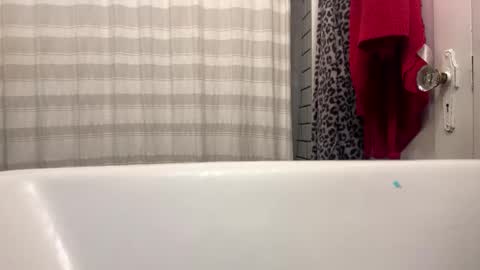 bigmeat23130033 online show from September 27, 2025, 2:00 pm