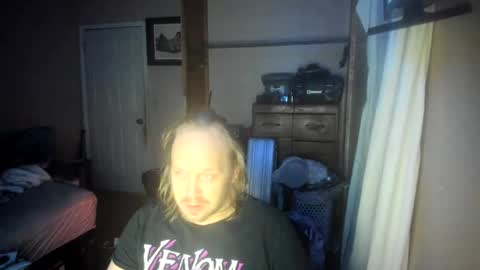 bigmike20129020 online show from January 19, 2025, 5:26 am