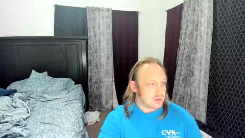 bigmike20129020 online show from October 5, 2025, 8:12 am