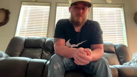 Snapshot of bigmike606420 chatting on April 26, 2026, 6:05 pm Bigmike online show from April 26, 2026, 6:05 pm