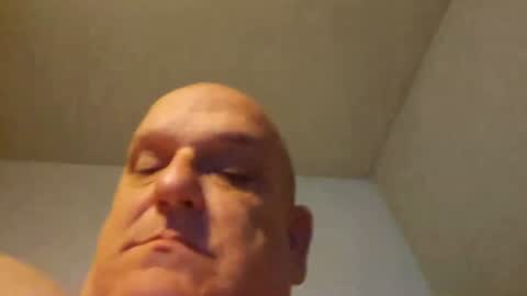 bigmikefl96 online show from June 16, 2026, 10:40 am