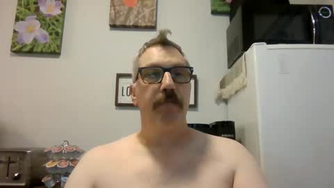 Bignhard696 online show from December 16, 2025, 6:02 pm