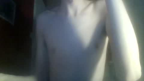 Snapshot of bignlouis chatting on June 5, 2026, 12:11 pm Nicolas online show from June 5, 2026, 12:11 pm