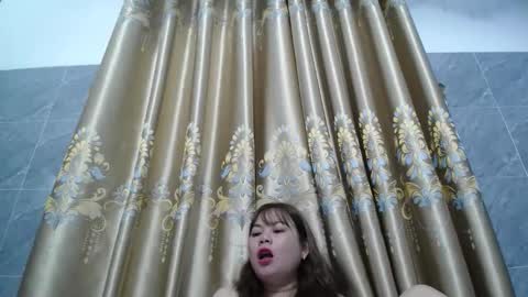 bigpussy_92 online show from December 2, 2025, 9:32 pm