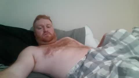 Snapshot of bigred92899 chatting on February 15, 2026, 11:34 pm bigred92899 online show from February 15, 2026, 11:34 pm