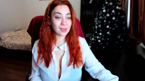 Julia online show from February 1, 2025, 6:43 am