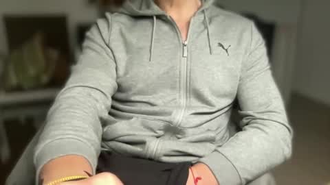 Snapshot of bigsong78 chatting on April 1, 2026, 5:30 am BigHardCock horny Balearic Islands online show from April 1, 2026, 5:30 am