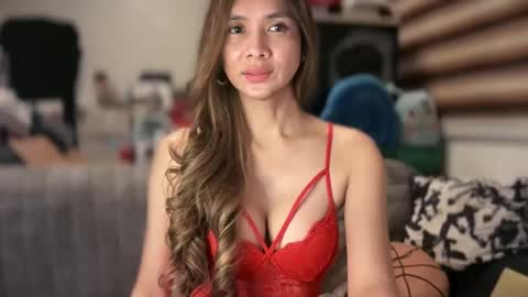 Yna     online show from January 15, 2025, 12:19 am