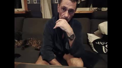 Snapshot of bigswe1 chatting on December 10, 2024, 12:17 am bigswe1 online show from December 10, 2024, 12:17 am