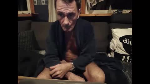 Snapshot of bigswe1 chatting on December 19, 2024, 4:45 am bigswe1 online show from December 19, 2024, 4:45 am