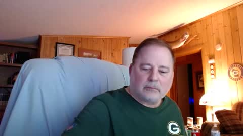 Snapshot of bigthicksatisfying2 chatting on December 5, 2024, 5:37 am bigthicksatisfying2 online show from December 5, 2024, 5:37 am