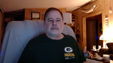 Snapshot of bigthicksatisfying2 chatting on December 10, 2024, 3:41 am bigthicksatisfying2 online show from December 10, 2024, 3:41 am