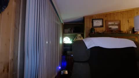 Snapshot of bigthicksatisfying2 chatting on December 15, 2024, 8:30 am bigthicksatisfying2 online show from December 15, 2024, 8:30 am