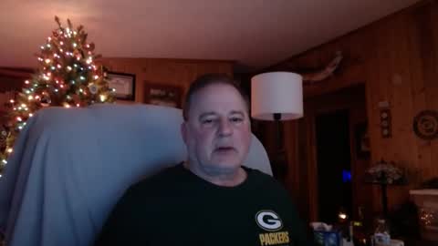 Snapshot of bigthicksatisfying2 chatting on December 19, 2024, 7:51 am bigthicksatisfying2 online show from December 19, 2024, 7:51 am