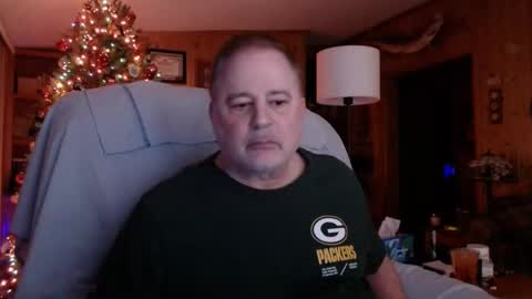 Snapshot of bigthicksatisfying2 chatting on January 5, 2025, 3:22 am bigthicksatisfying2 online show from January 5, 2025, 3:22 am