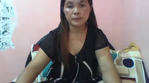 bigtits_24 online show from June 18, 2026, 12:22 am