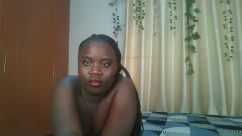 bigtits_baddie online show from December 17, 2025, 7:53 pm