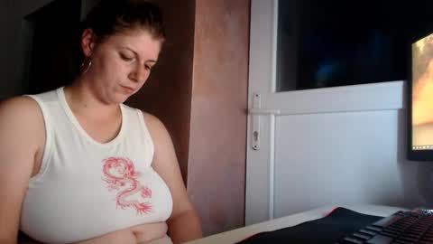 Snapshot of bigtitslala chatting on October 26, 2025, 7:53 pm bigtitslala online show from October 26, 2025, 7:53 pm