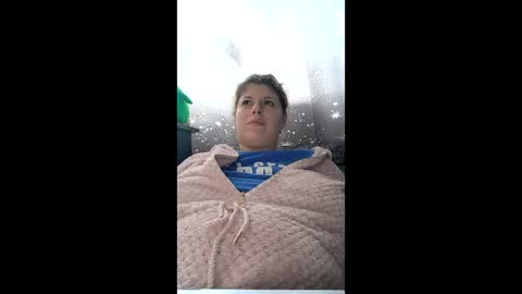 bigtitslala online show from December 21, 2025, 11:06 am