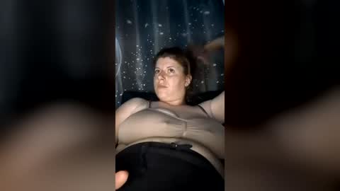 bigtitslala online show from July 5, 2026, 10:17 pm