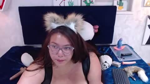 bigtitslaurenriver online show from July 28, 2026, 7:39 pm