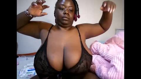 bigtittyslut_ online show from September 14, 2025, 11:15 pm